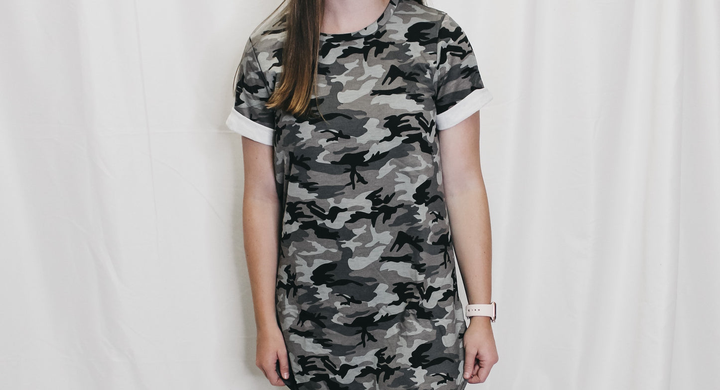 Logan Camo Tee