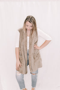 Lincoln Fluffy Vest